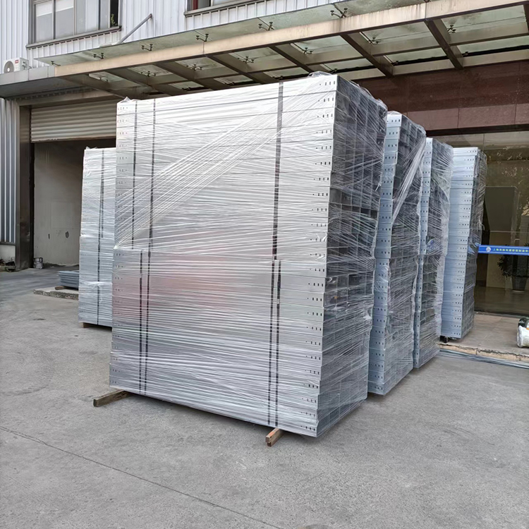 鋁合金深夜福利导航長距離運輸時的情況