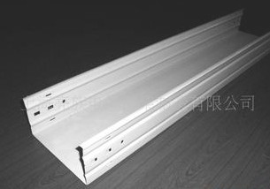 長期使用熱鍍鋅線槽橋架後，需檢查它是否存在變形